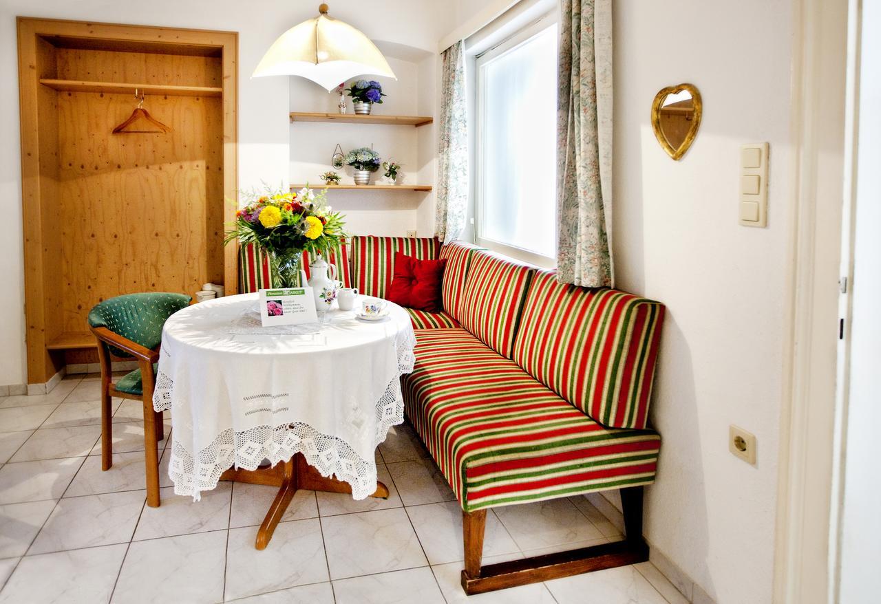 Pension Margit Baden Bagian luar foto