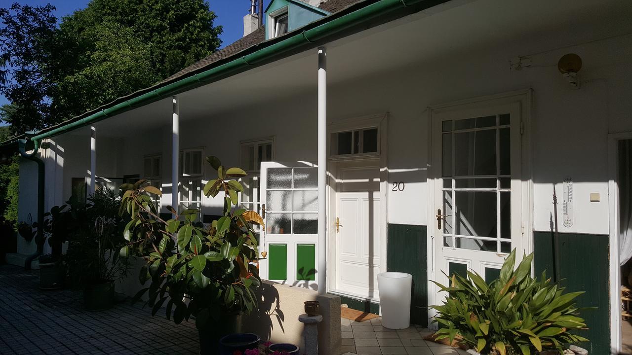 Pension Margit Baden Bagian luar foto